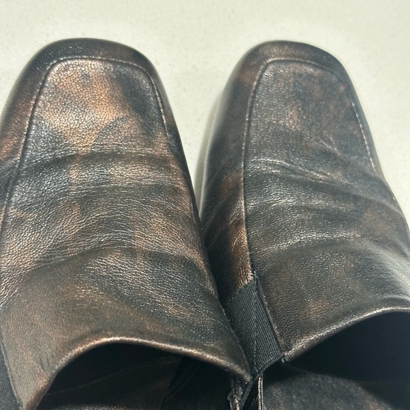 Roberto Capucci loafers size 8.5 marbled bronze leather EUC rubber sole - Picture 4 of 12